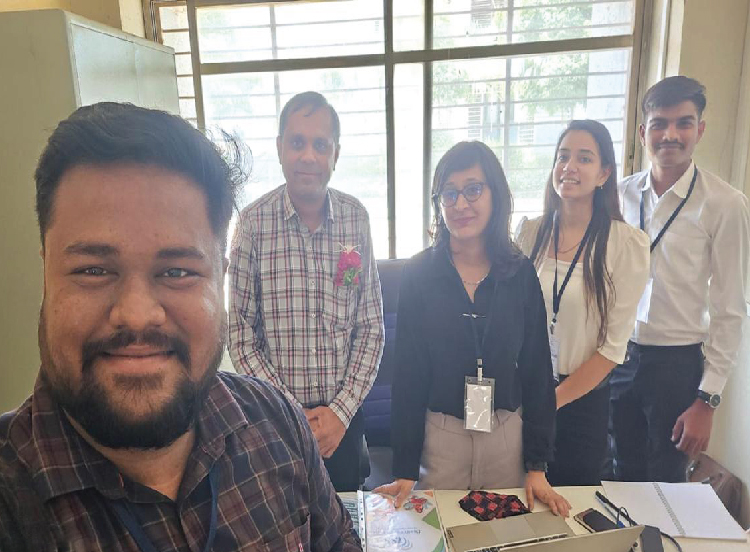 Graphic design expert mentoring student in creative design projects.